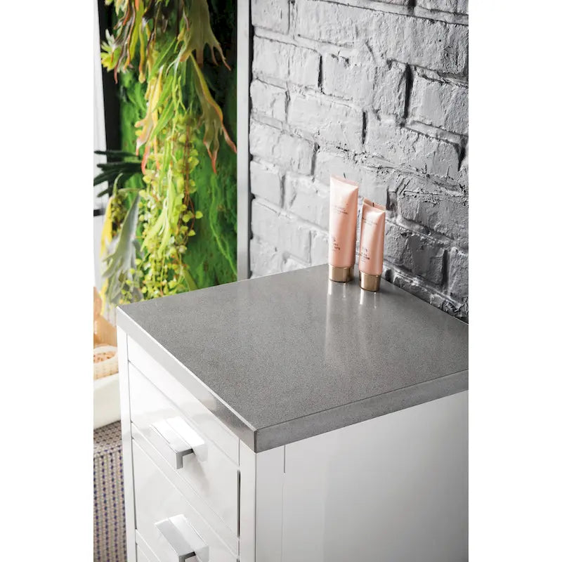 15 Base Cabinet w/ Drawers, Glossy White